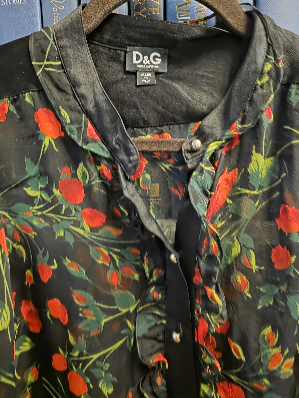 D&G Black Sheer Rose Print Button-Up Blouse Plus A Matching CAMISOLE SIZE S - Picture 10 of 10